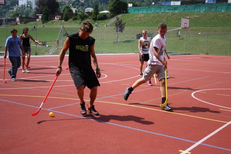 Village Camps International Summer Camp Leysin, Switzerland 2026-08-15 https://www.villagecamps.com/journals_admin/images/713-23-hockey (4).jpg